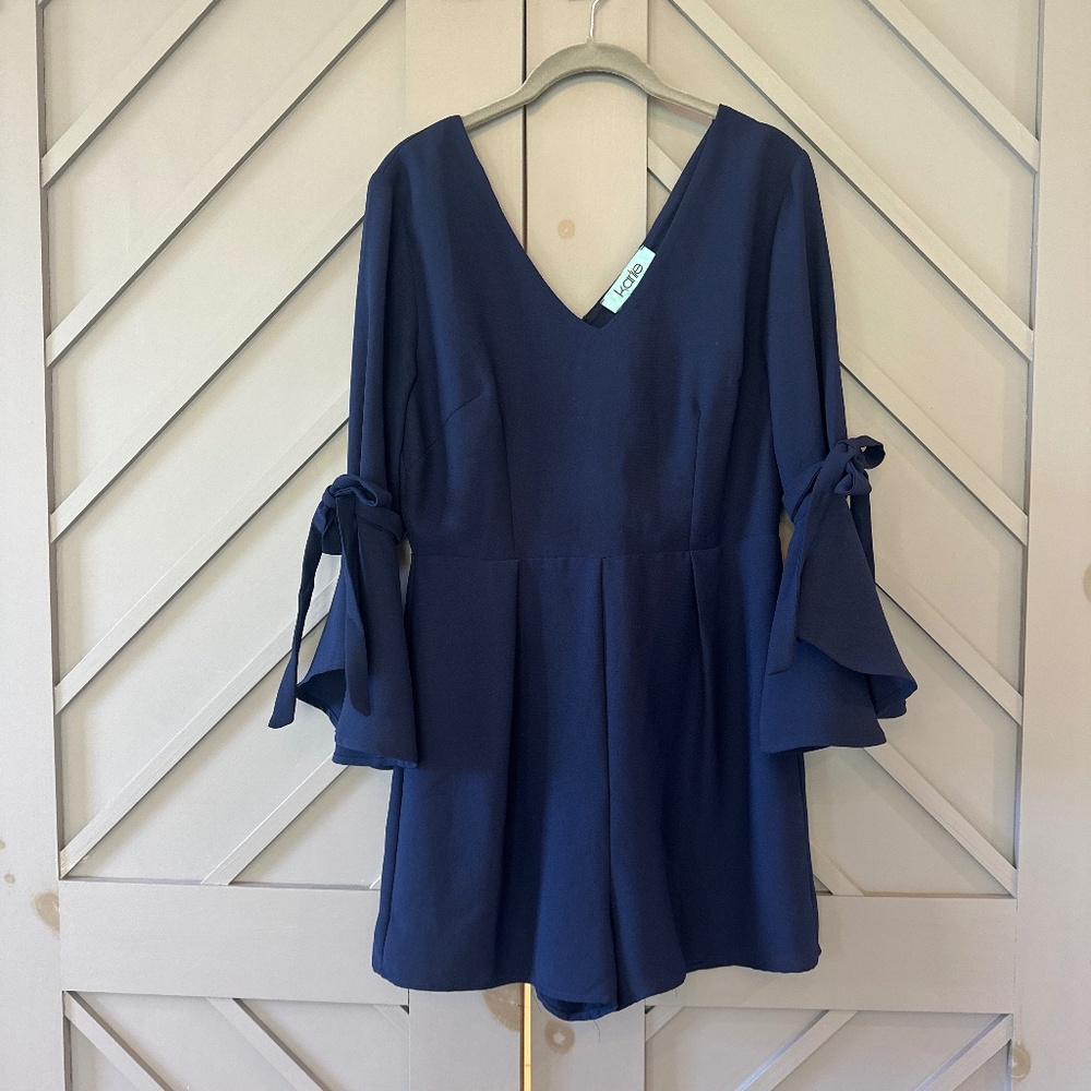 Karlie Navy Shorts Romper 3/4 sleeves NWT